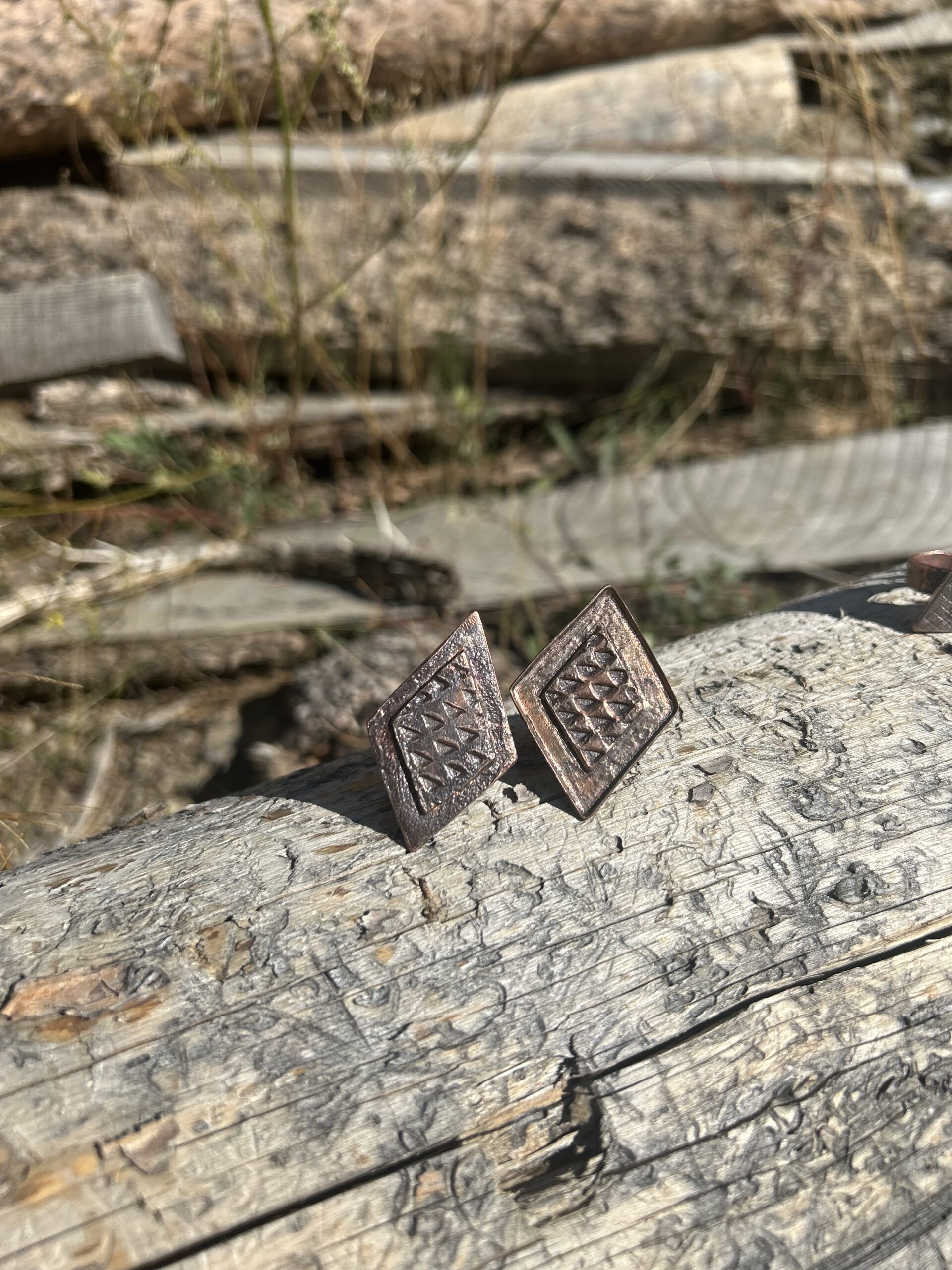 Bling With A Sting - Image 2